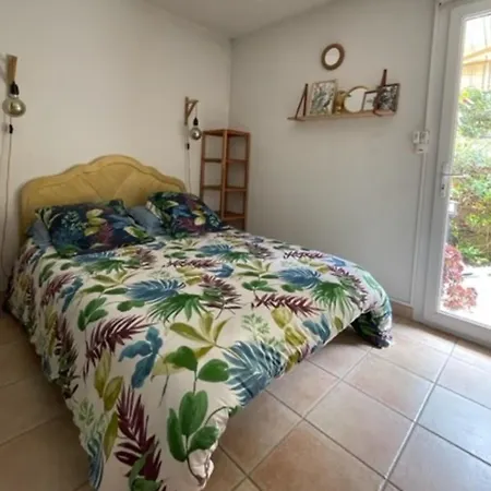 Warm And Spacious Flat With Balcony