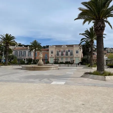 Warm And Spacious Flat With Balcony Daire Saint-Mandrier-sur-Mer